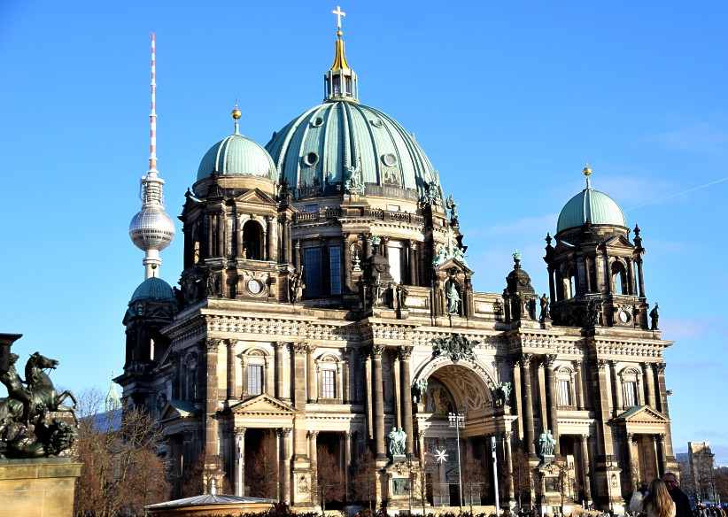 Berliner Dom am Lustgarten in Berlin.