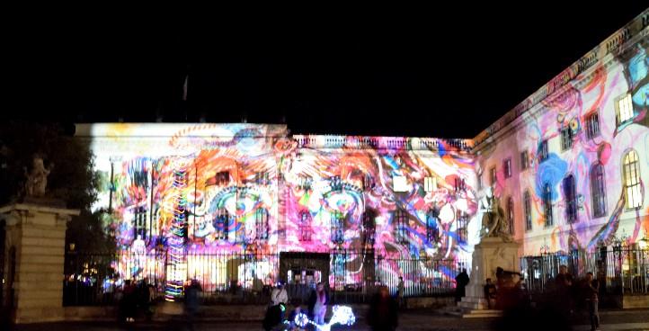 Festival of Lights an der Humboldt-Universitt - gegenber vom Bebelplatz - im Oktober 2018.