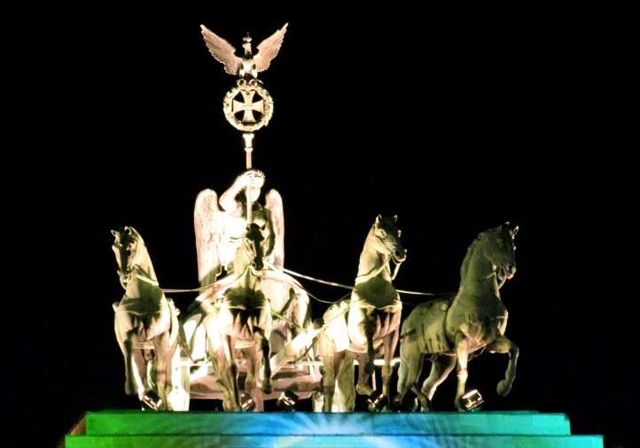 Quadriga - Retourkutsche - Brandenburger Tor in Berlin.