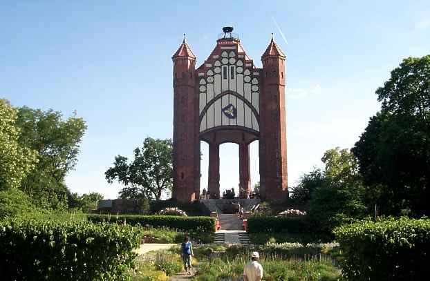 Bismarckturm auf dem BUGA Gelnde Weinberg
