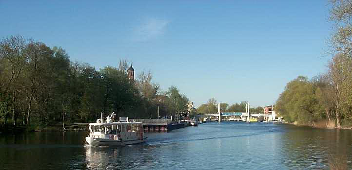 Schiffstour ber die Havel am BUGA Gelnde