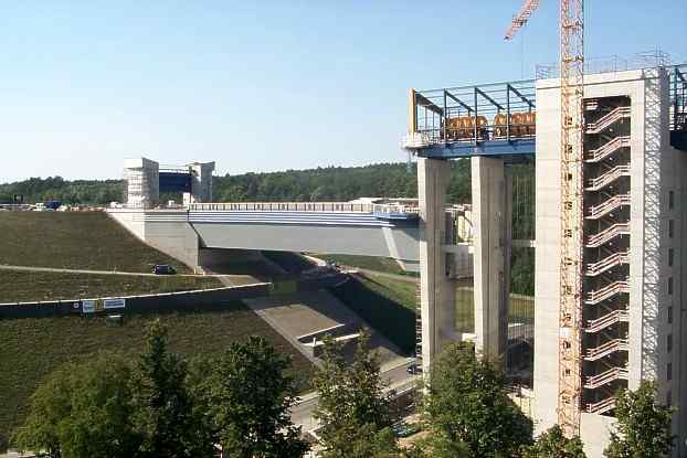 Neues Schiffshebewerk Niederfinow