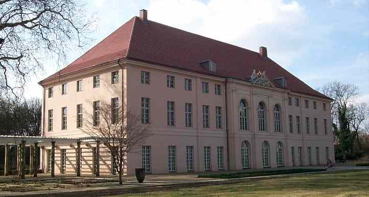 Instandgesetztes Schloss Schönhausen März 2010