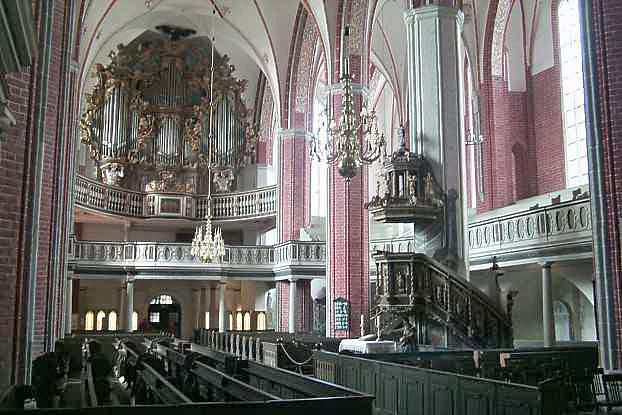 Blick zur Orgel in der St. Katharinenkirche Brandenburg