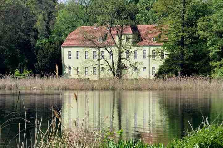 Das Grüne Haus am Heiligen See in Potsdam.