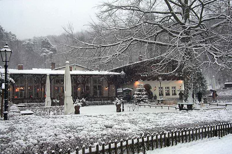 Forsthaus - Wirtshaus Moorlake, auch im Winter gemtlich.