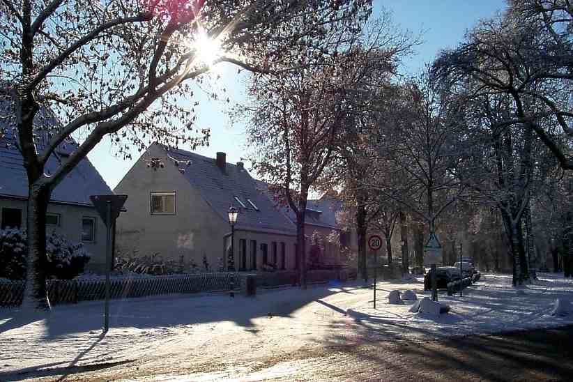 Im Winterdorf Berlin-Heiligensee.