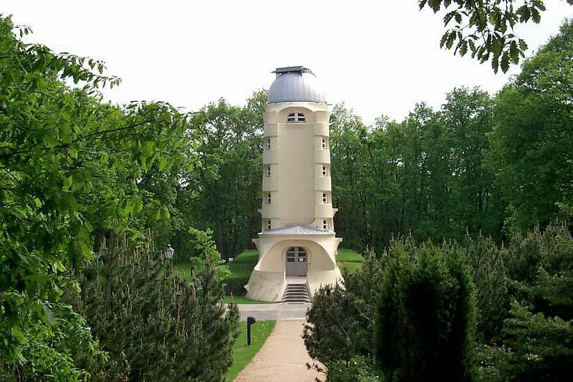 Einsteinturm auf dem Telegraphenberg in Potsdam