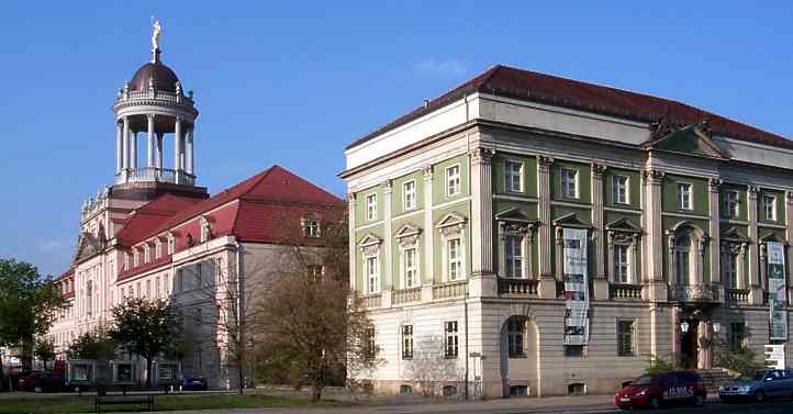 Ehem. Militär-Waisenhaus und Potsdam Museum