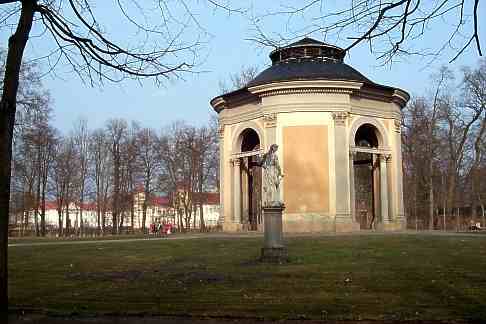 Der Salon im Park von Rheinsberg