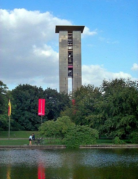 Carillon in Berlin - Groer Tiergarten.