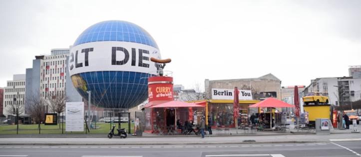 Ballon Platz am "Postblock"