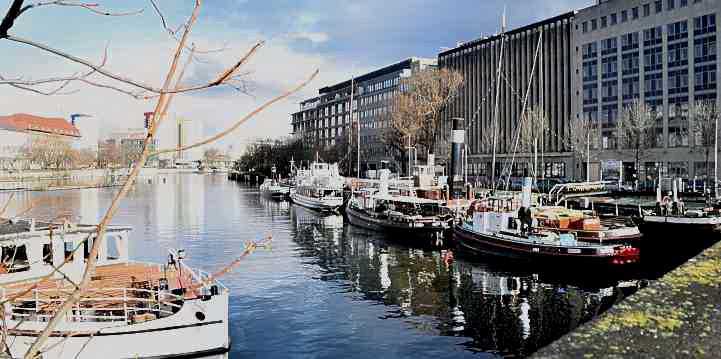 Historischer Hafen in Berlin - Fischerinsel