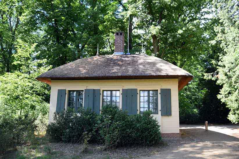 Winterhaus fr fremde Vgel auf der Pfaueninsel.