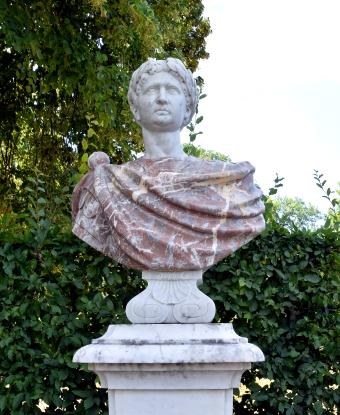 rm. Kaiser - Vespasian - Mohrenrondell in Sanssouci.