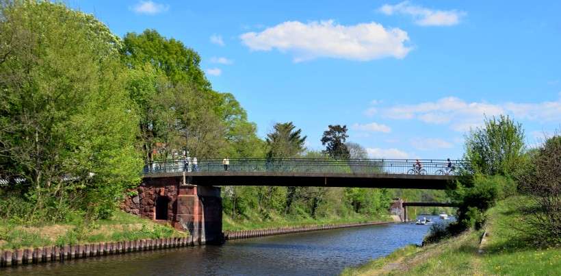 Parkbrcke Klein-Glienicke von Babelsberg, Potsdam.