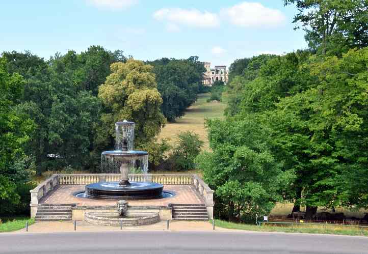 Schafherde am Rossbrunnen - Sanssouci.