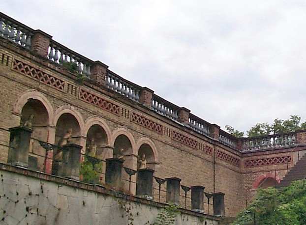 Mauer an Thetisgrotte (Felsentor) - Sanssouci.