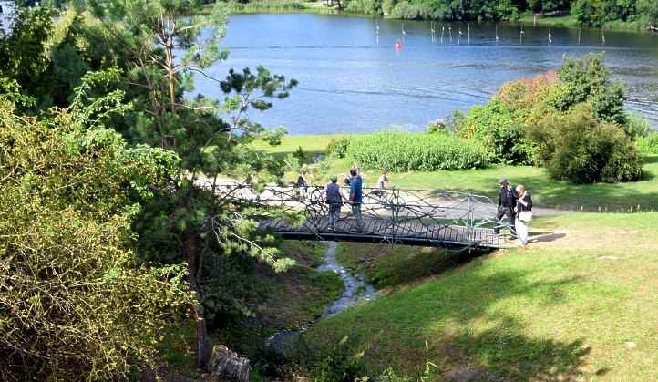 Astbrcke ber Wilhelmswasserfall - Park Babelsberg.