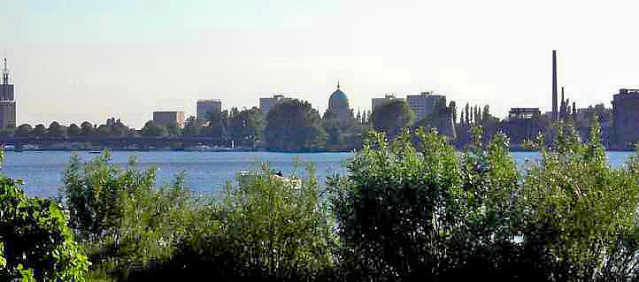 Blick nach Potsdam vom Park Babelsberg