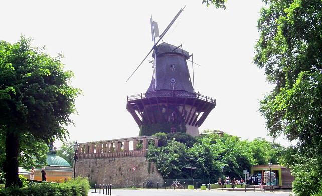 Historische Muehle in Potsdam Sanssouci