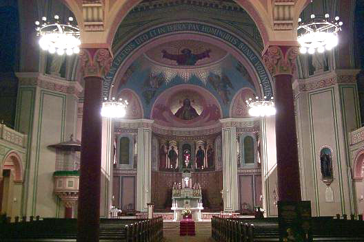 Altar und Kirchenschiff - St. Peter und Paul - Potsdam